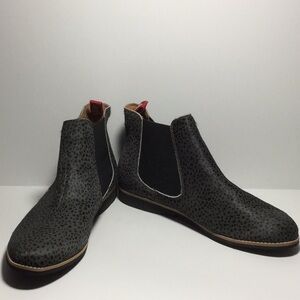 NWOB Rollie Chelsea Snow Leopard Boot Hair Calf 38